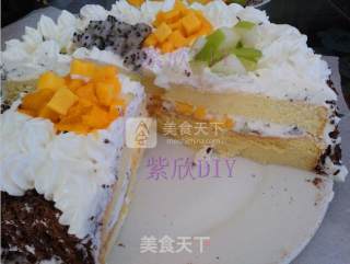 8寸黑森林水果蛋糕的做法步骤：19