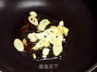 干锅鸡的家常做法的做法步骤：2