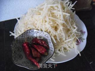 树椒土豆丝的做法步骤：1