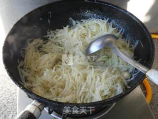 树椒土豆丝的做法步骤：4