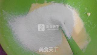 红火火的草莓季——舒芙蕾草莓卷的做法步骤：7