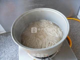 西红柿汤面的做法步骤：5