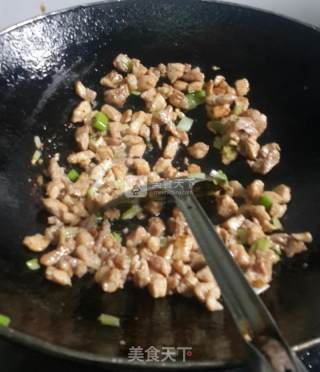 酱爆糖醋肉丁的做法步骤：9
