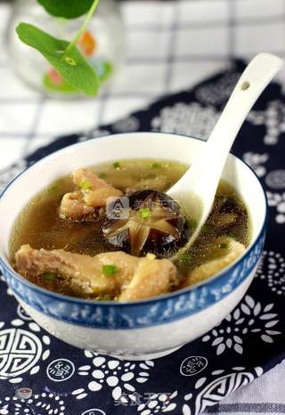 【鸡汤一招鲜】萝卜干香菇炖鸡的做法步骤：10