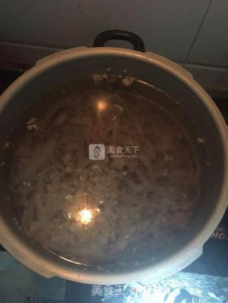 自制猪皮冻的做法步骤：8