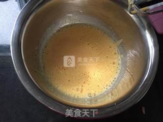 香葱肉松蛋糕卷的做法步骤：2