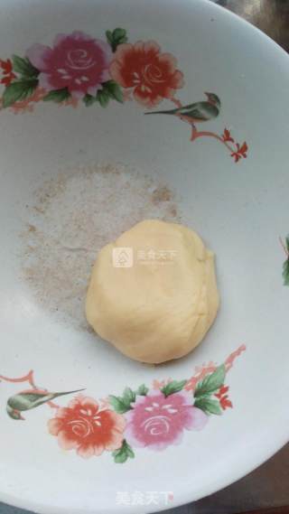 坚果蟹壳黄的做法步骤：6