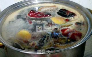 焖烧脱骨猪肘肉的做法步骤：8