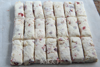 送礼佳品---手工牛轧糖的做法步骤：7