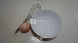 微波炉版鸡蛋羹的做法步骤：1