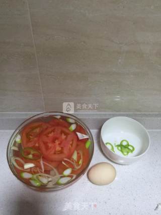 番茄鸡蛋汤的做法步骤：1