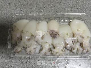 爆炒墨鱼仔的做法步骤：1