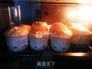 重奶油芝士纸杯蛋糕的做法步骤：7