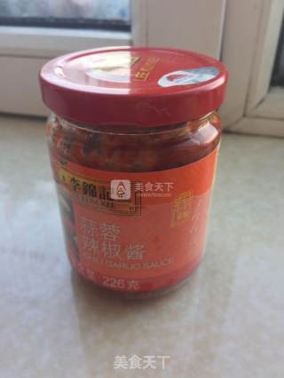 过年必备～蒜蓉凤爪的做法步骤：4