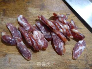 香肠蒸胡萝卜的做法步骤：4