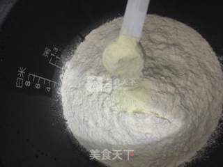 奶香粗粮动物小馒头的做法步骤：3