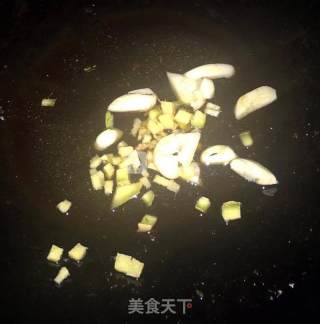 爆炒蚬子的做法步骤：5
