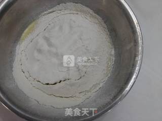 香草戚风蛋糕的做法步骤：6