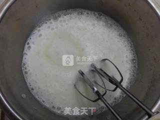香草戚风蛋糕的做法步骤：9