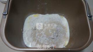红豆沙酥粒面包的做法步骤：3