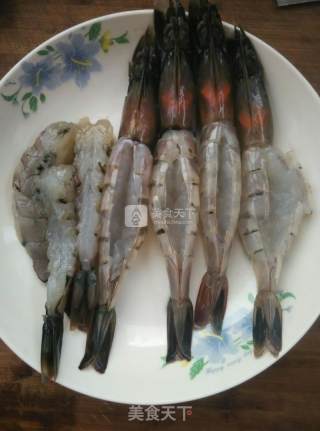 香酥虾的做法步骤：2