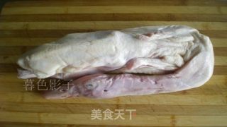 香菇炖鸭子的做法步骤：1