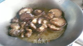 香菇炖鸭子的做法步骤：6