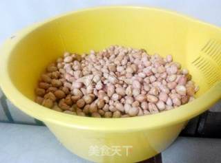 小零食之——酱香麻辣怪味花生的做法步骤：4