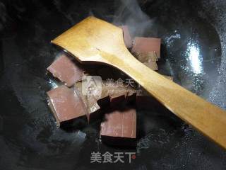 鸭血粉丝汤的做法步骤：3