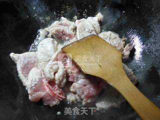 墨鱼鲞烧大排的做法步骤：4
