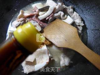 墨鱼鲞烧大排的做法步骤：8
