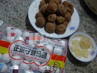 荔枝煮汤圆的做法步骤：1