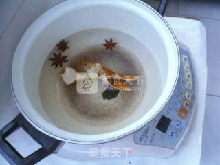 豆干拌花生米的做法步骤：2