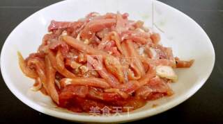 香芹豆皮炒肉丝的做法步骤：8