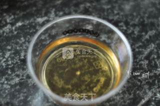 电饭煲油焖芋头鸡的做法步骤：2