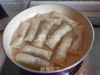 黄花菜肉春卷的做法步骤：12