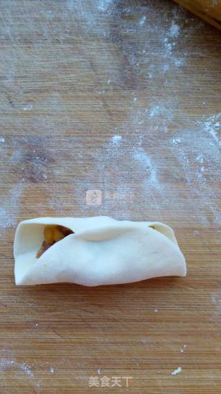 白菜虾仁水饺的做法步骤：9