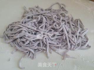 黑米水和面的炒面的做法步骤：8