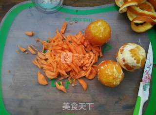 甜橙胡萝卜汁的做法步骤：2
