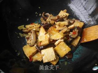 农家煎豆腐的做法步骤：12