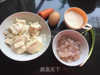 虾仁豆腐饼的做法步骤：1