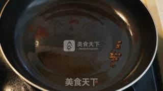 火腿炒银芽的做法步骤：4