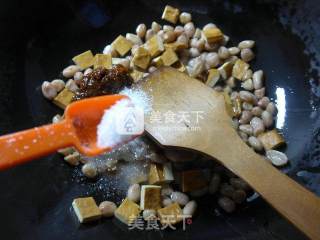 香干炒花生米的做法步骤：8