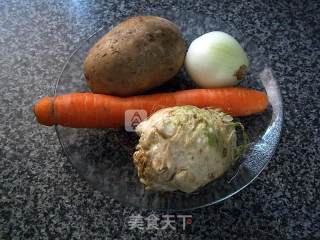 蔬菜浓汤的做法步骤：1