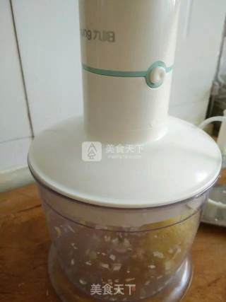 黄黄出品【Q弹爽滑好鱼丸】的做法步骤：3