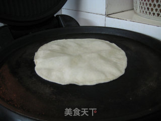 京味春饼 —— 烙饼肘子摊鸡蛋的做法步骤：19