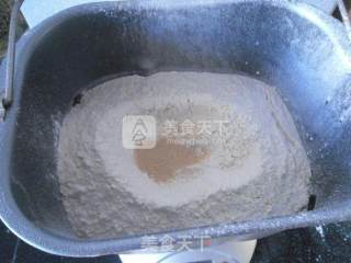 鸡蛋面包的做法步骤：4