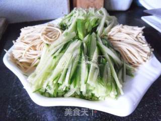 拌凉菜的做法步骤：5