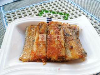 煎烤刀鱼的做法步骤：7