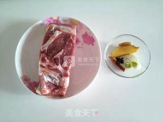 蒜泥白肉 - 新春年菜的做法步骤：1